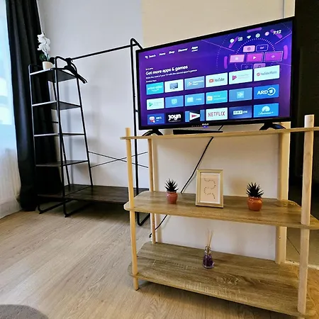 Bird 8 * Klagenfurt am Woerthersee